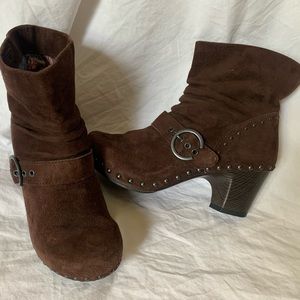 DANSKO Brown Suede Chunky Heel Ankle Boots 36 / 6